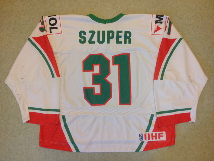 Levente Szuper team Hungary jersey